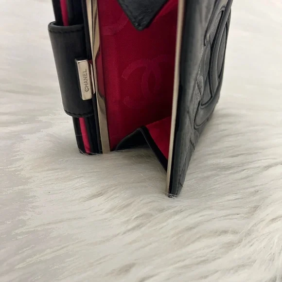 CHANEL CAMBON BI-FOLD WALLET